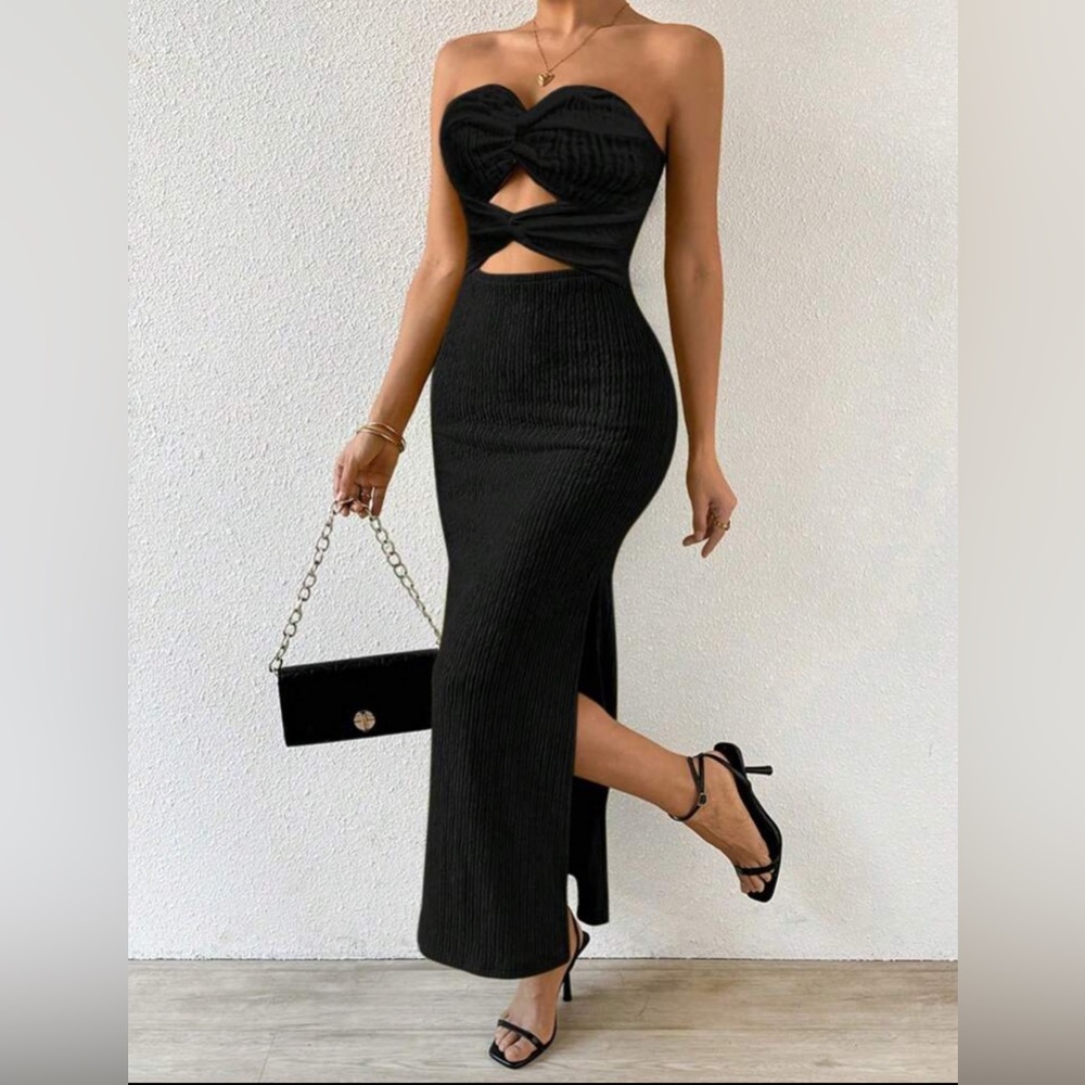 Elegant Black Cut-Out Maxi Dress